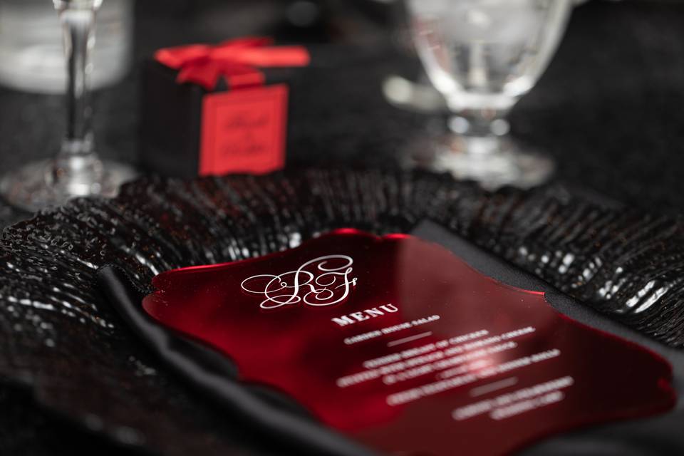 Red Rose Table Setting