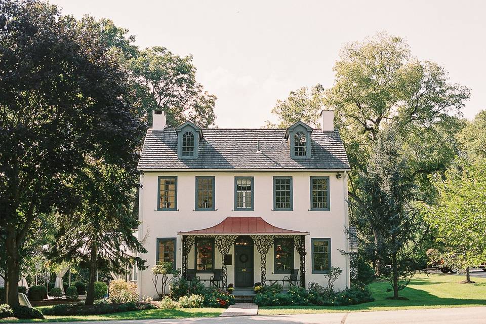 Duportail House, Chesterbrook