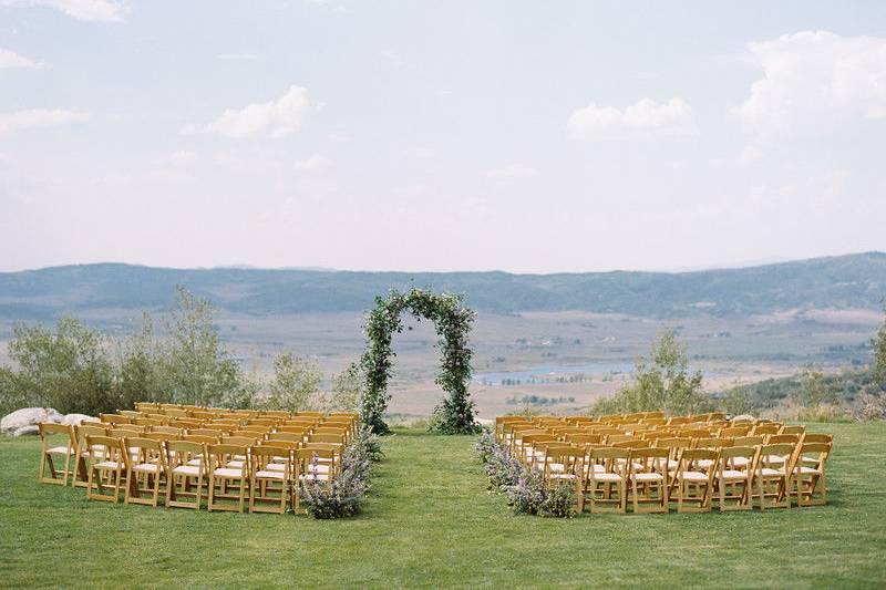 Valley View Ceremony area. Larger wedding up to 200 guest.