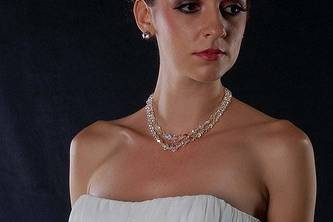 Des Makeup and Hair