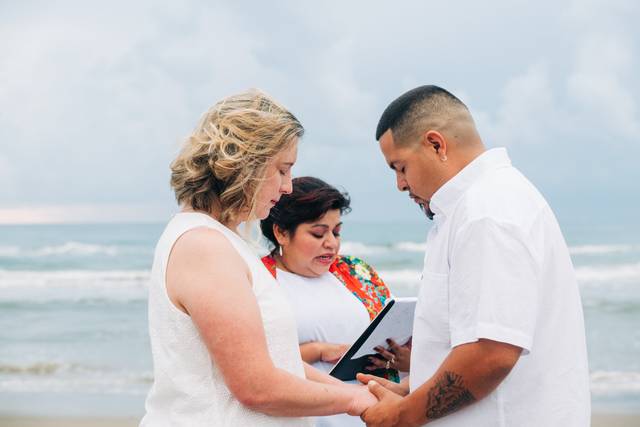 The Love Officiant Renee Reyes