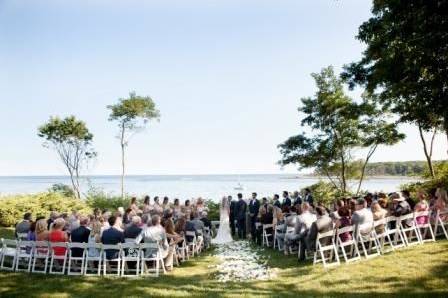 Wedding ceremony | York Maine Vows Photography
