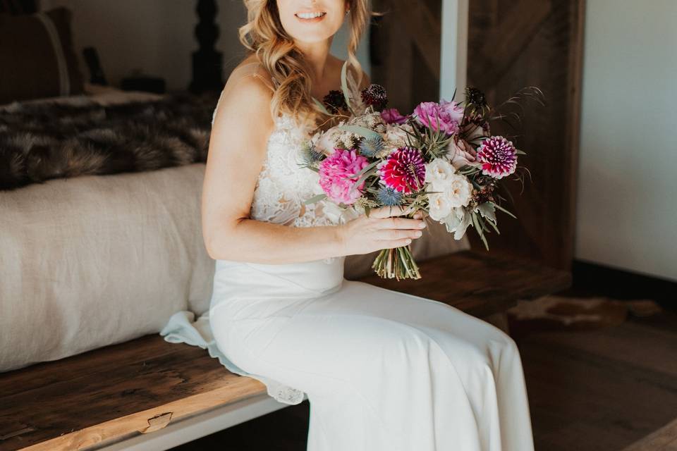 Fall bride bouquet