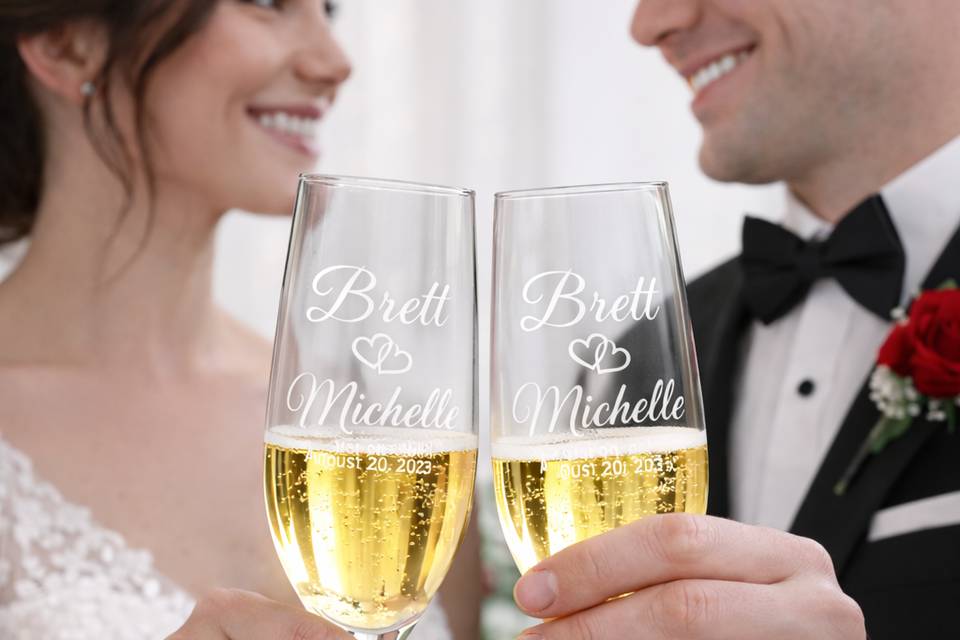 Sweetheart Toasting Flutes