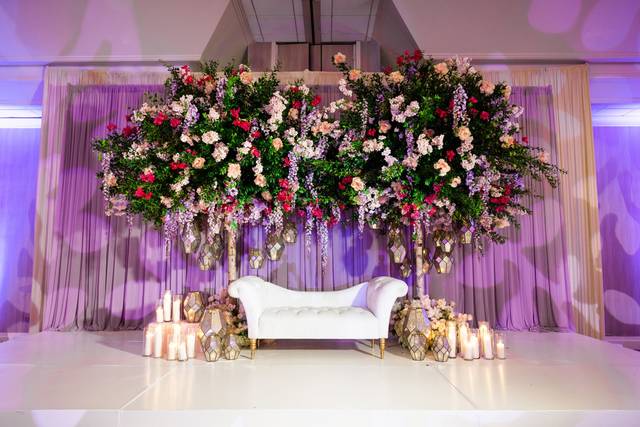 Reception decor