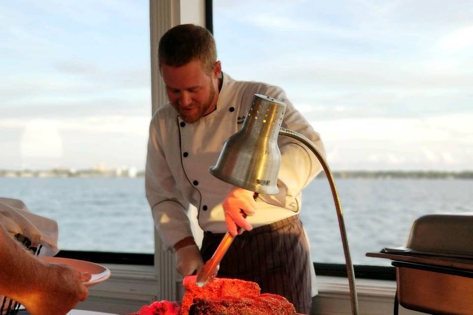 Chef-manned dining stations