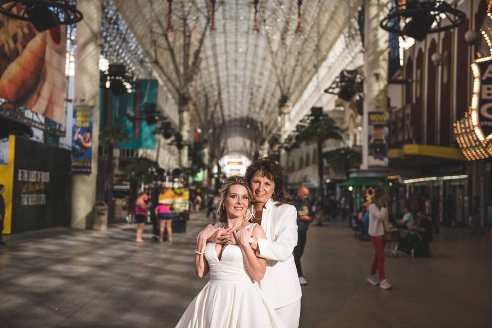 Vegas Wedding Bus