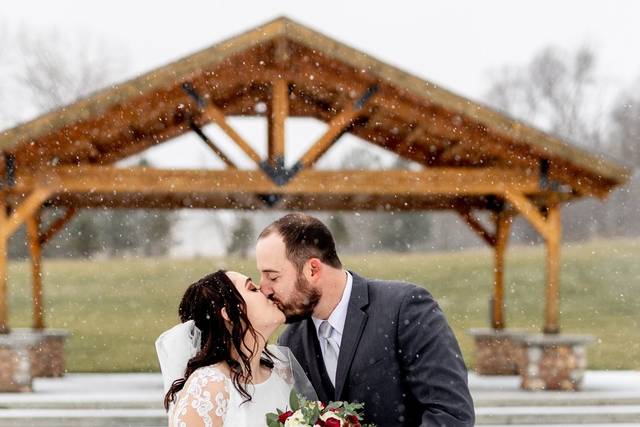 Omaha Wedding Photographer