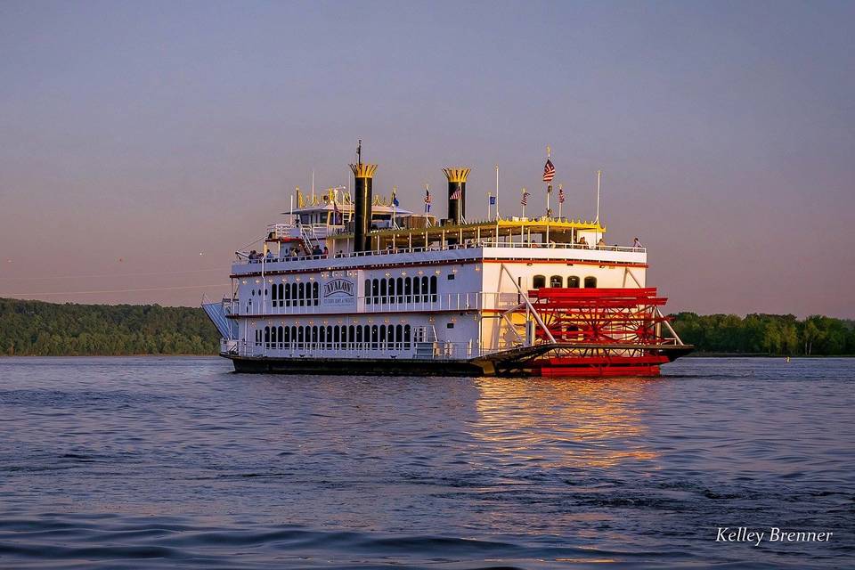 The ship | Kelley Brenner Photography