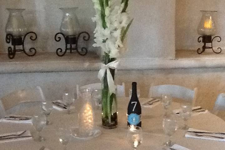 Table set-up with centerpiece