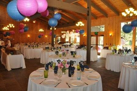 Our beautiful lodge serves as the perfect location for your reception.Photos compliments of Cascade Photography