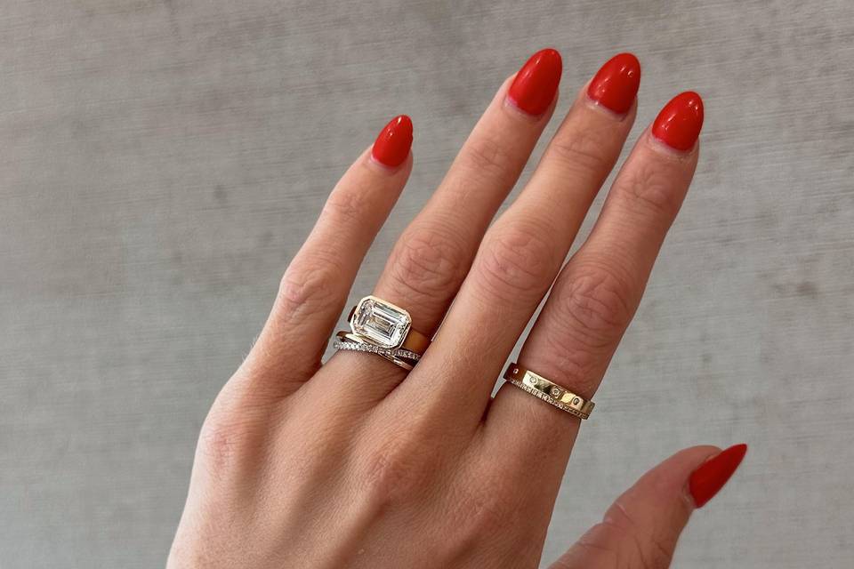 BENARI JEWELERS