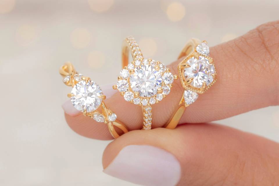 Gold diamond ring selection