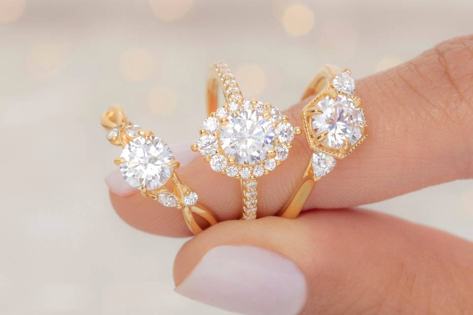 Pear shaped diamond ring