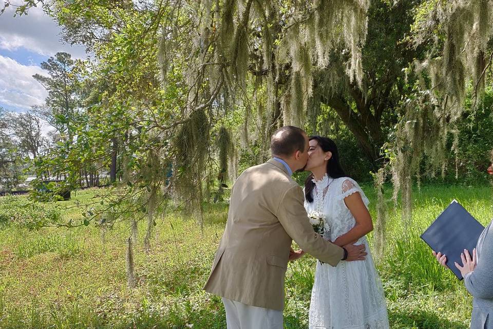Scott & Wanida - Wadmalaw