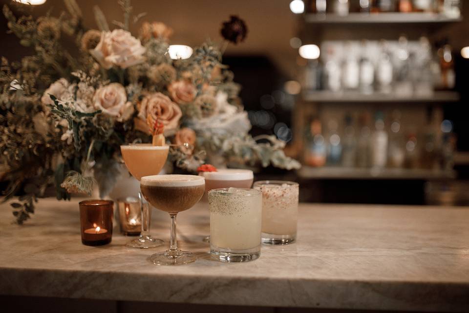 Full Bar
