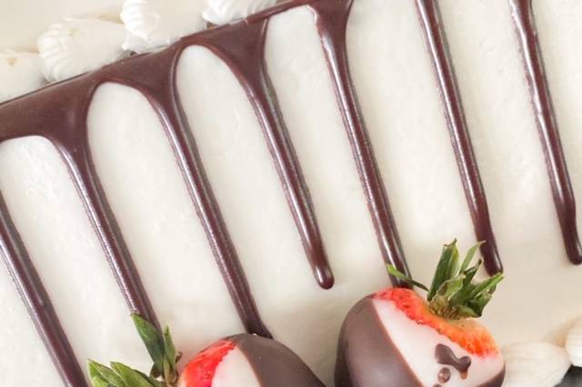 Tuxedo Strawberries