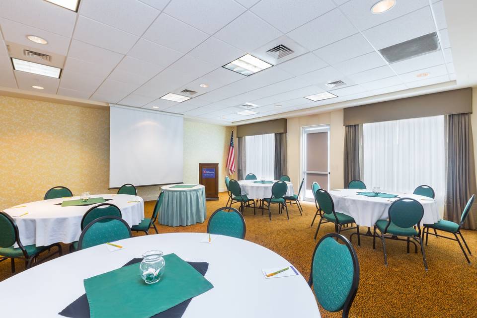 Marco Ballroom - Round Tables