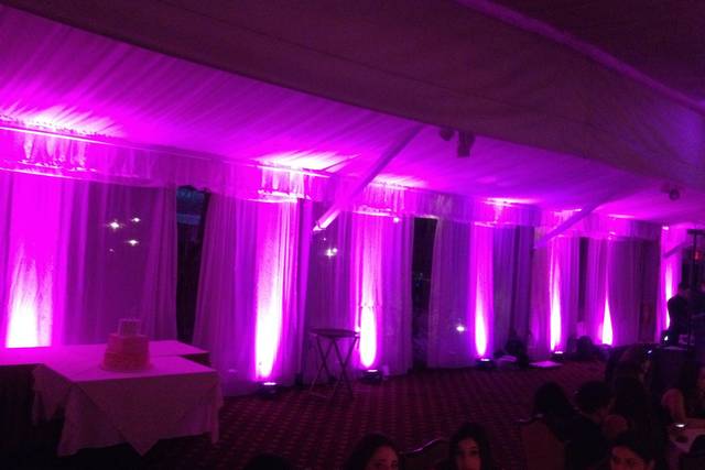 Reception set-up and uplighting