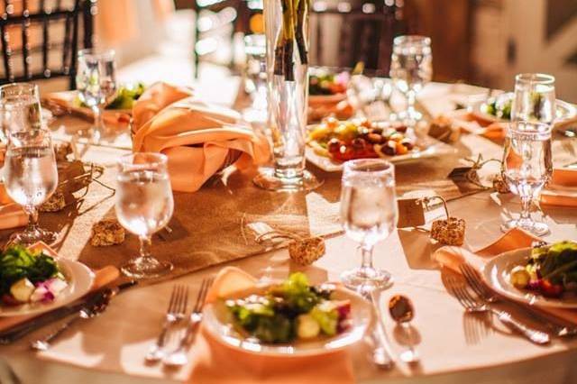 Table set-up with centerpiece