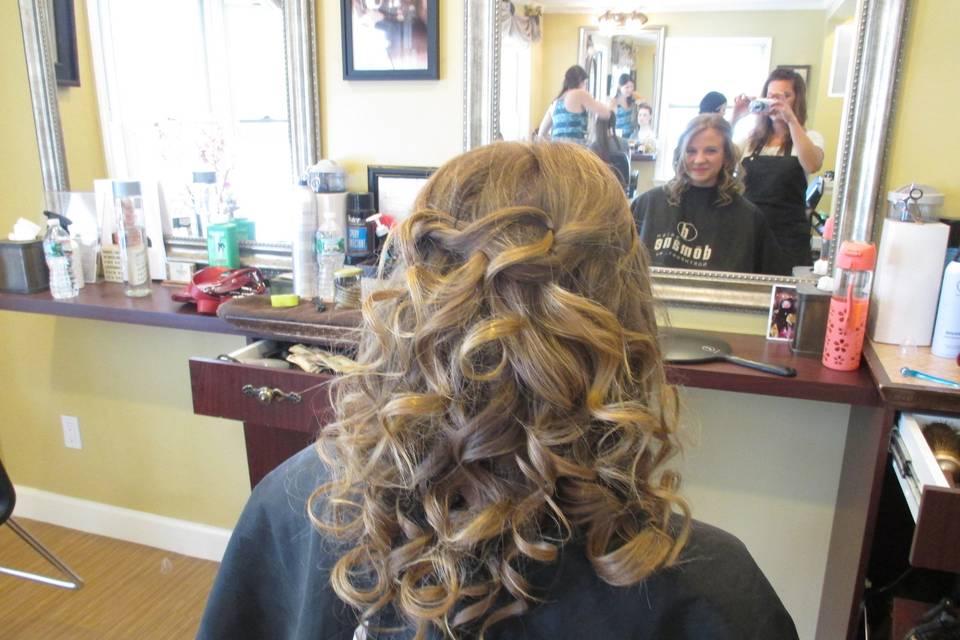 Hair By Justina