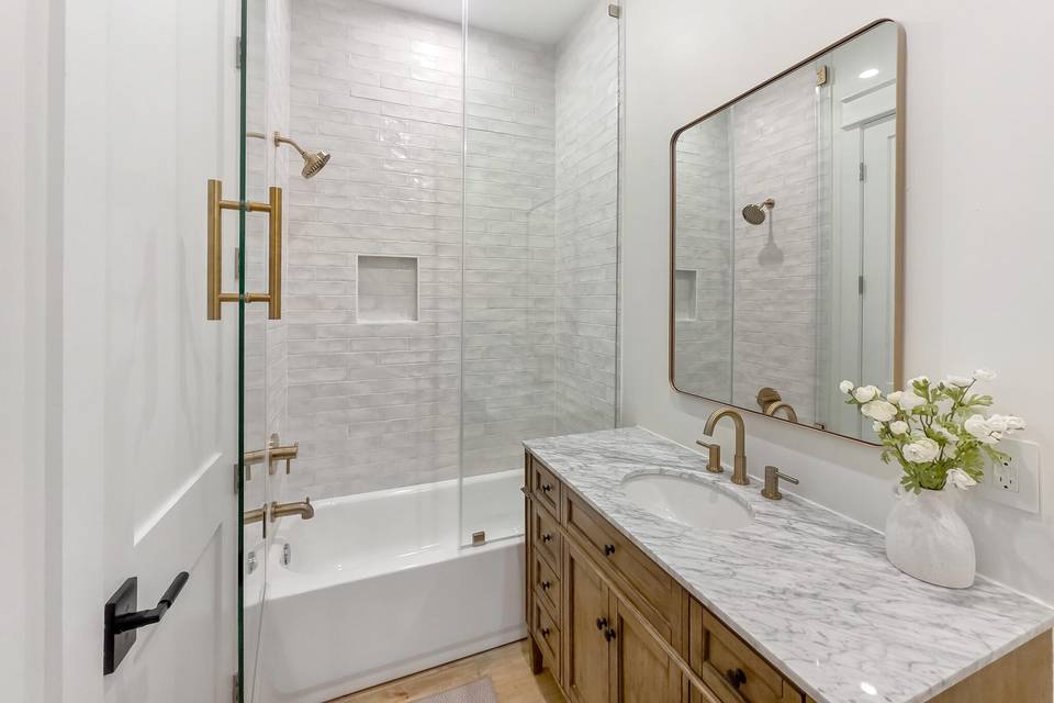 Cottage Bathroom