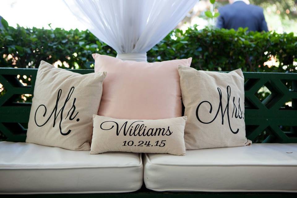 Wedding pillows