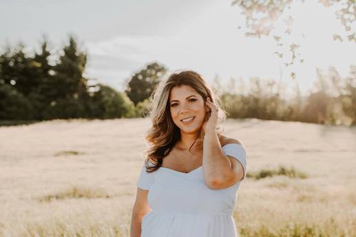 Loose Waves and Soft Glam