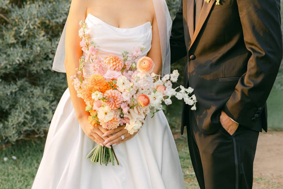 Soft pink and orange bridal