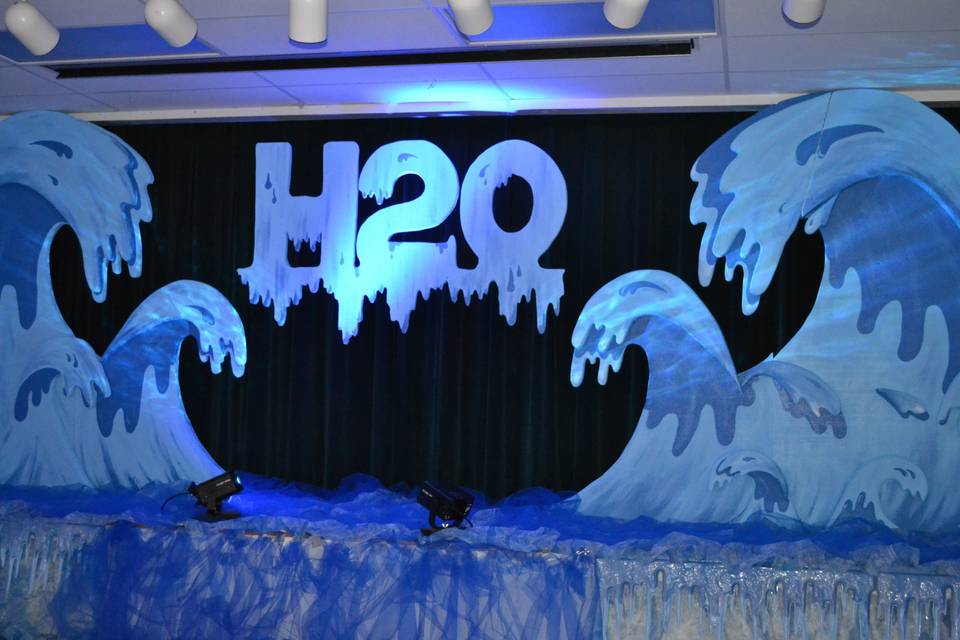 H2O custom stage props