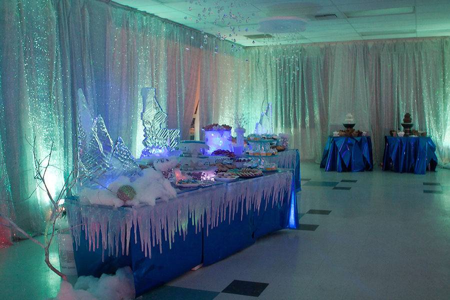 Ice Banquet Table