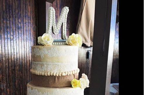 Burlap and Lace with Edible Flowers