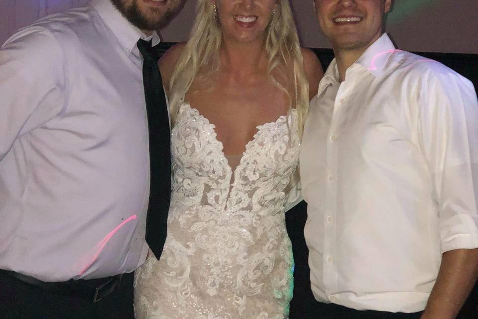 Another happy couple