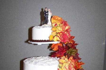 wedding cake by by Christine