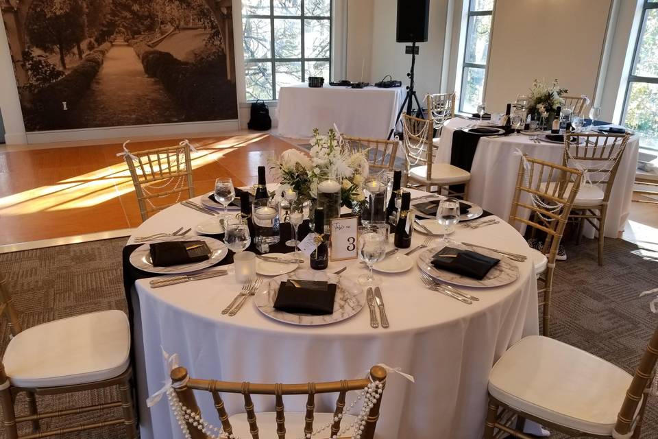 Black & White Reception