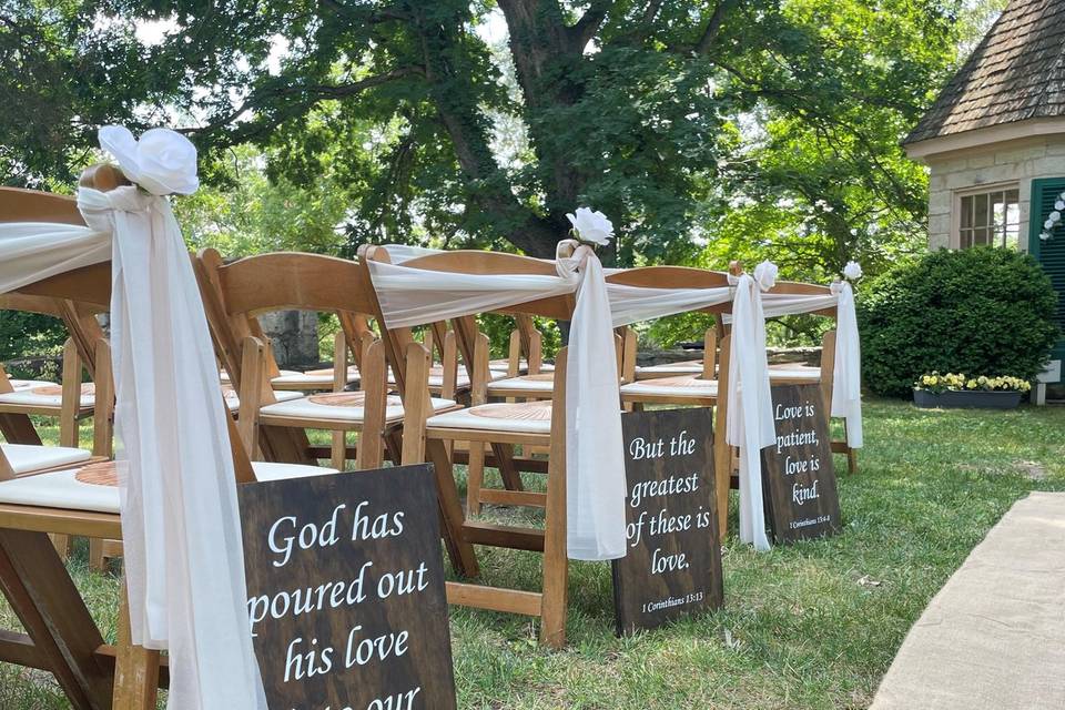 Ceremony Decor