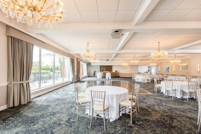 The Club at Twin Lakes