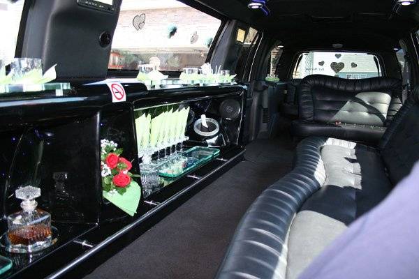 AMBER LIMOUSINE