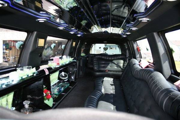 AMBER LIMOUSINE