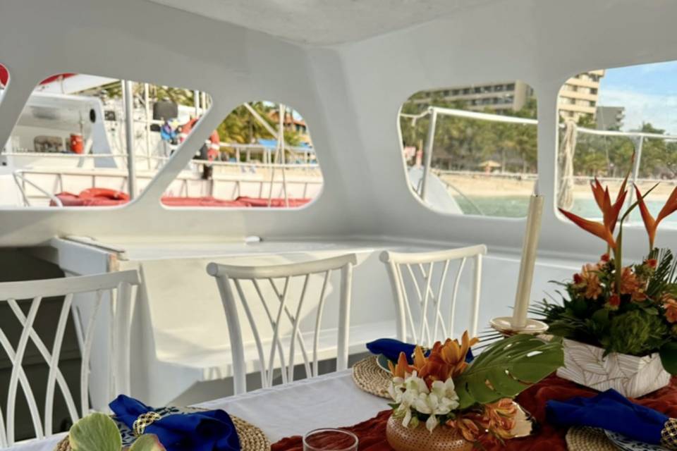 Dinner on private boat