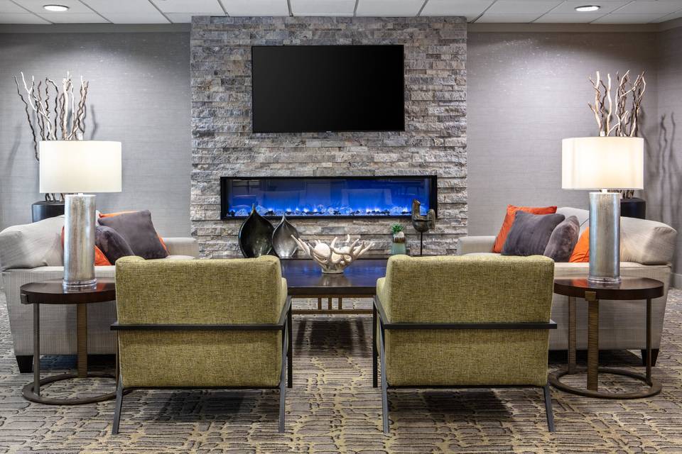 Holiday Inn Hotel & Suites Des Moines-Northwest