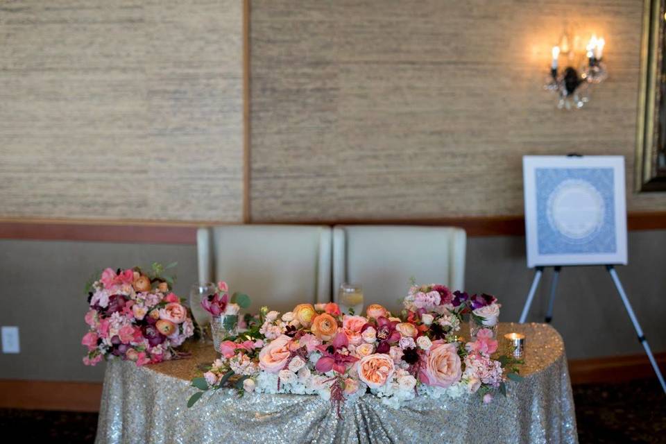 Sweetheart table