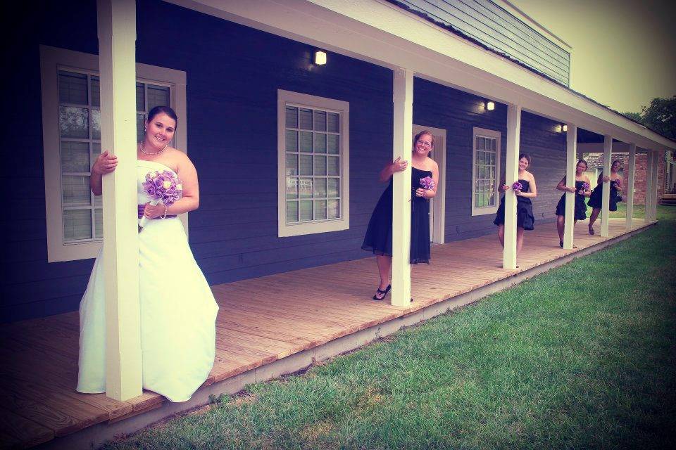 Porch wedding party