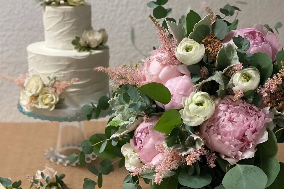Sweet Dreams Cakes and Flowers