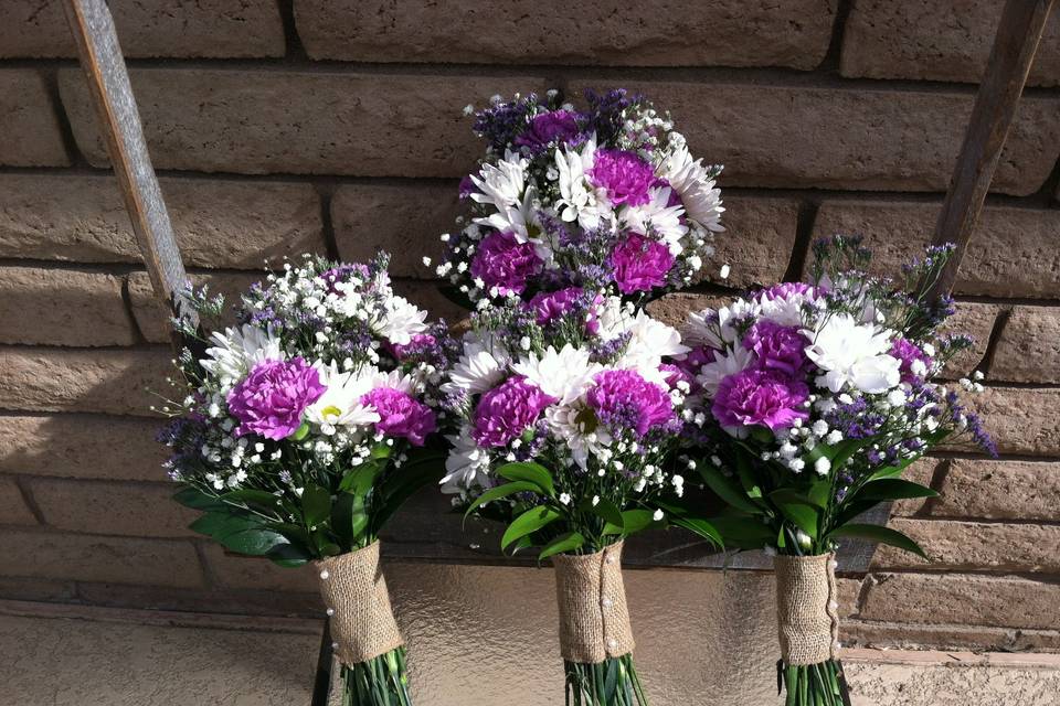White and purple bouquets