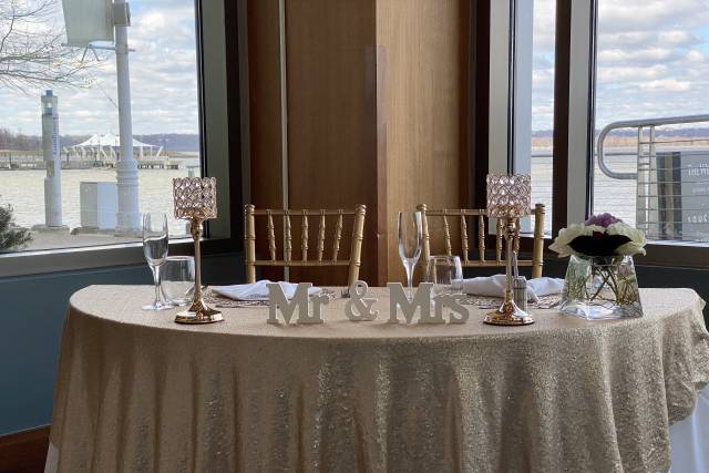Sweatheart Table