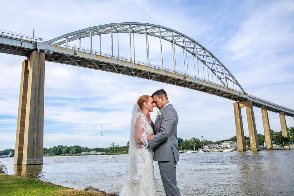 Beautiful Couple & Location