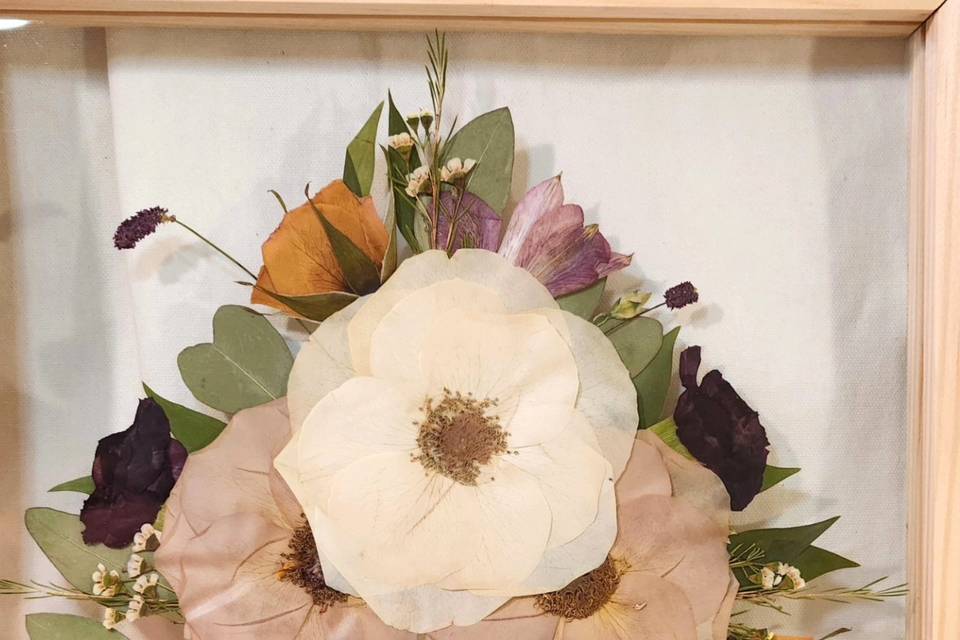 Pressed Diamond Shaped Bouquet