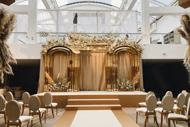 Luxury Micro Weddings