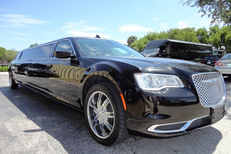 Chrysler 300 Limo